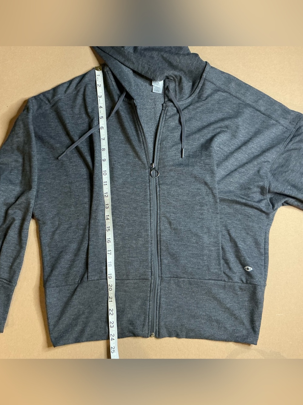 Two piece shorts and hoodie jacket set - Picture 8 of 10